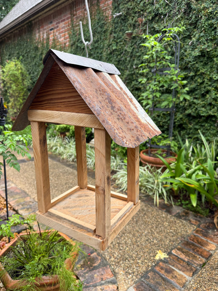 Acadian Cottage Feeder - Medium